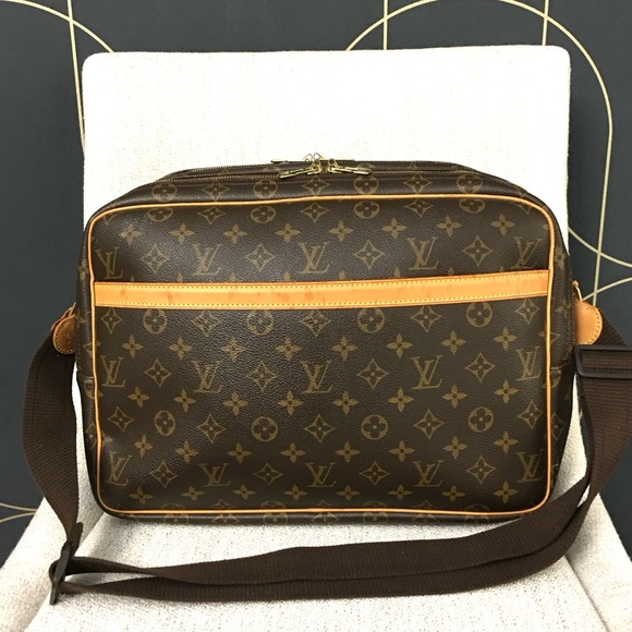 Authentic Louis Vuitton Reporter GM messenger bag brown monogram LV canv… - Picture 2 of 16